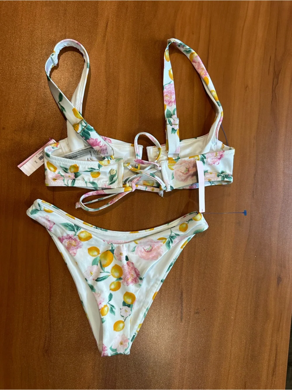 Victoria’s Secret Lemon Floral Bikini Set NWT 34A Top XS Bottom Underwire Swims
